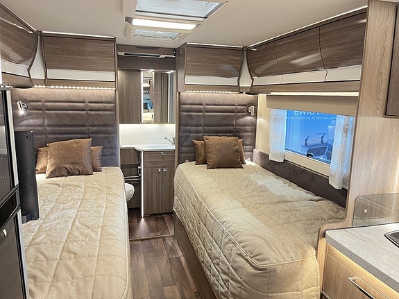 Kabe TMX 780 LT (Aut 9 vxl+177hk+ALDE+Litium+Solcell+Långbädd) 21 of 30