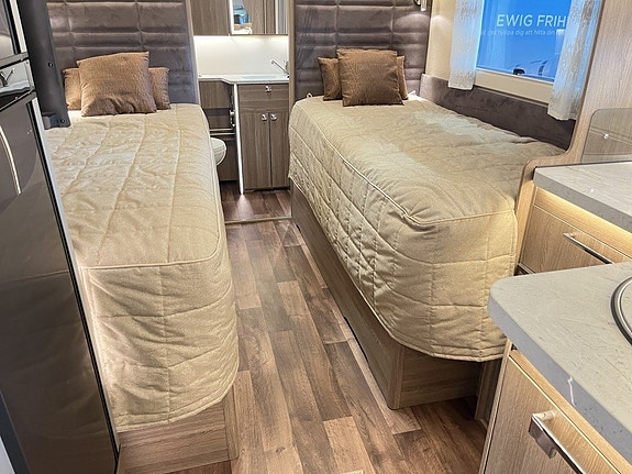 Kabe TMX 780 LT (Aut 9 vxl+177hk+ALDE+Litium+Solcell+Långbädd) 20 of 30