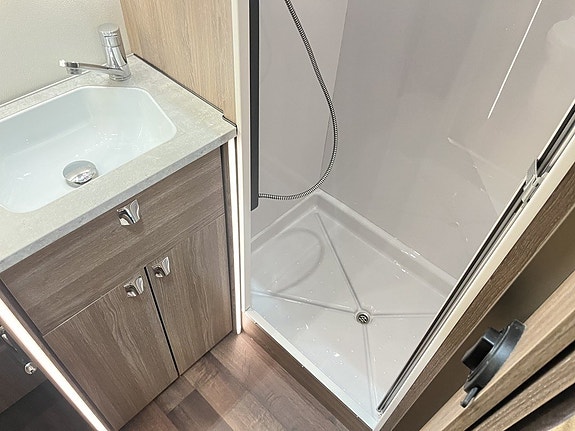 Kabe TMX 780 LT (Aut 9 vxl+177hk+ALDE+Litium+Solcell+Långbädd) 24 of 30