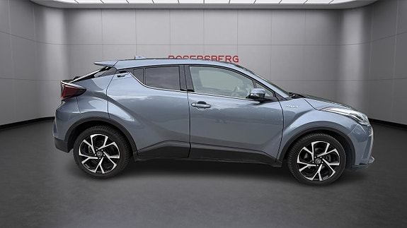 Toyota C-HR 6 of 14