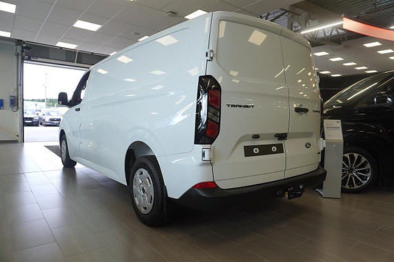 Ford Transit Custom 4 of 16