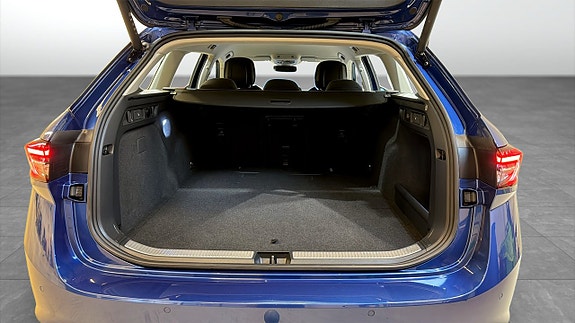 Skoda Superb 12 of 23