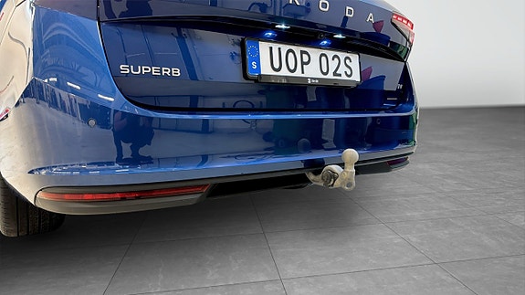 Skoda Superb 13 of 23