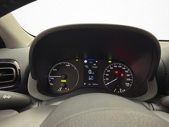 Toyota Yaris 16 of 30