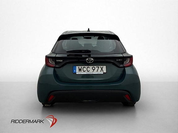 Toyota Yaris 7 of 30