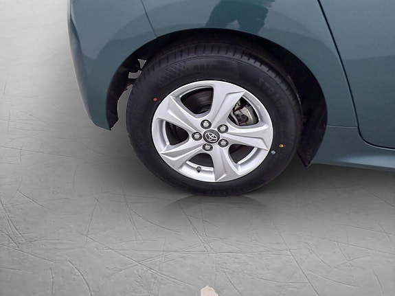 Toyota Yaris 29 of 30