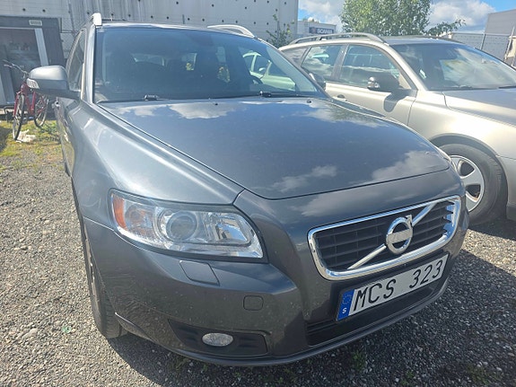Volvo V50 20 of 25