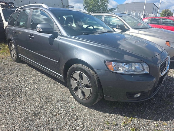 Volvo V50 14 of 25