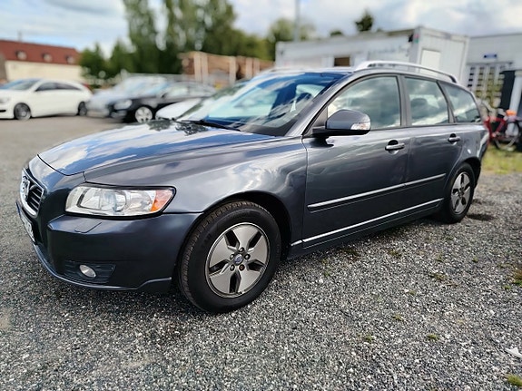 Volvo V50 9 of 25
