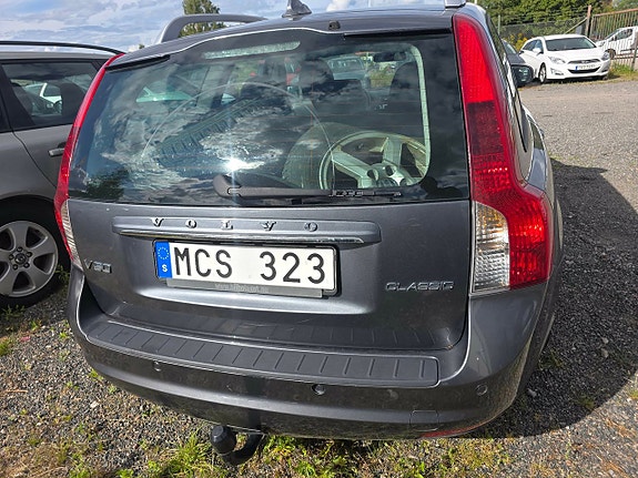 Volvo V50 12 of 25