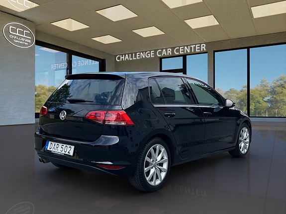 Volkswagen Golf VII 6 of 24