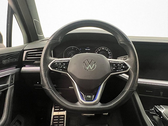 Volkswagen Touareg 15 of 30