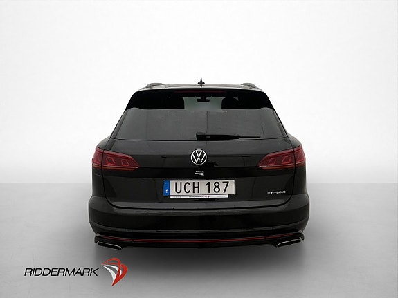 Volkswagen Touareg 7 of 30