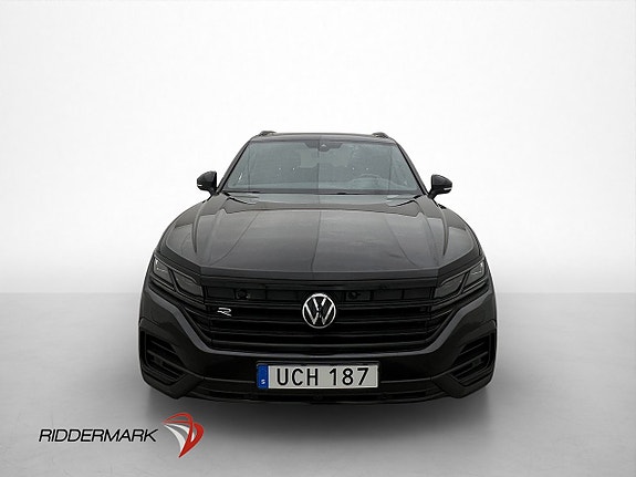 Volkswagen Touareg 2 of 30