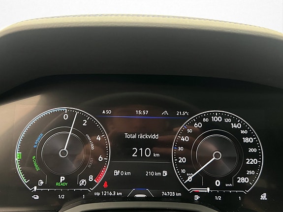 Volkswagen Touareg 23 of 30