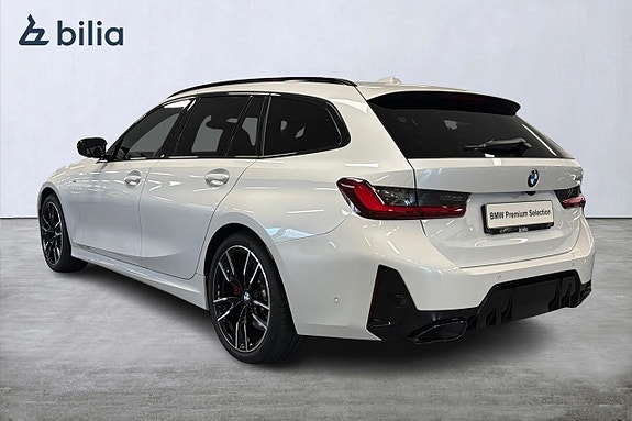 BMW M340i 2 of 18