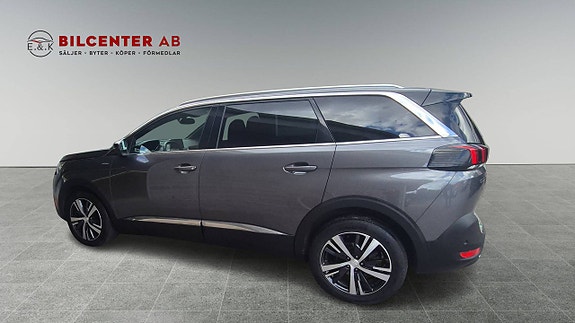 Peugeot 5008 2 of 20
