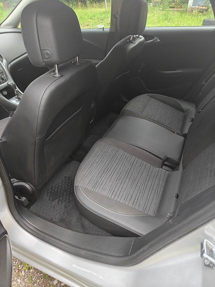 Opel Astra 10 of 10