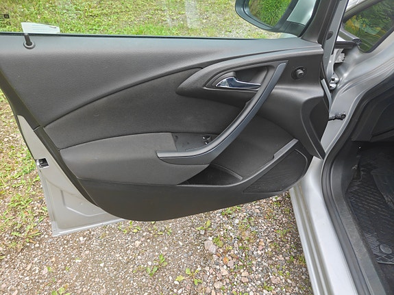 Opel Astra 7 of 10