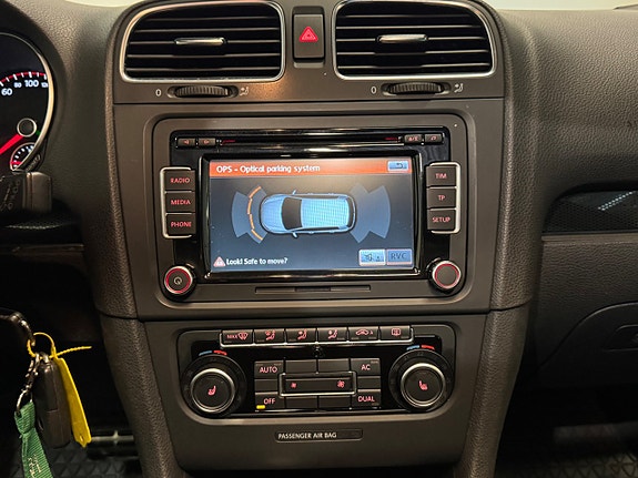 Volkswagen Golf VI 22 of 23