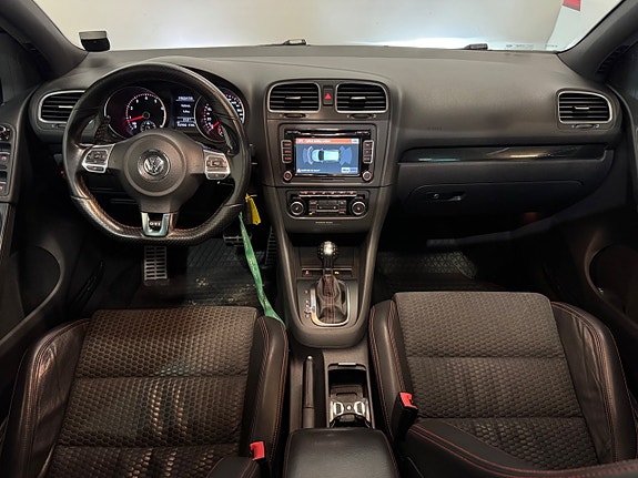 Volkswagen Golf VI 16 of 23