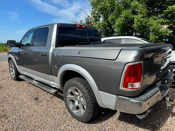 Dodge RAM 1500 4 of 7