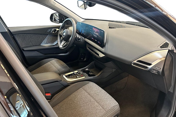 BMW 120 6 of 19
