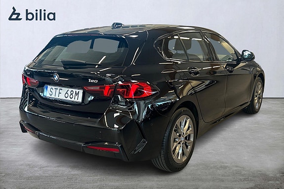 BMW 120 17 of 19