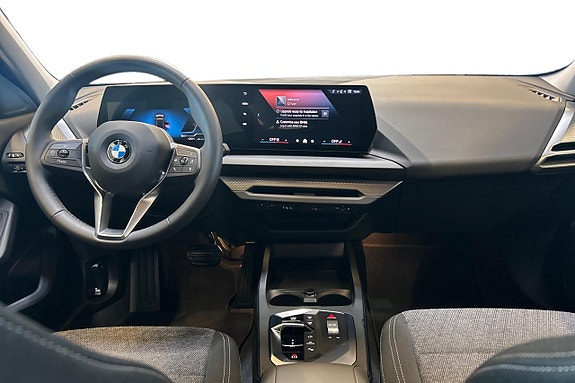 BMW 120 8 of 19