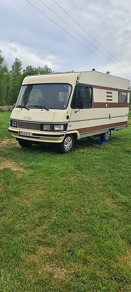 Hymer 2 of 6