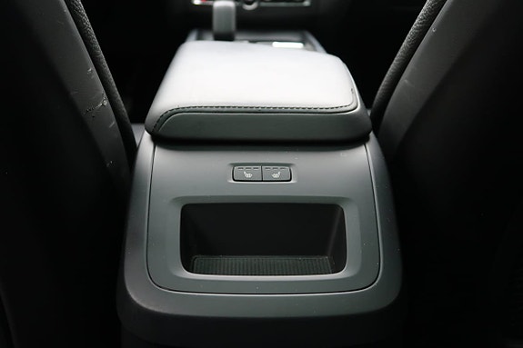 Volvo XC60 9 of 21