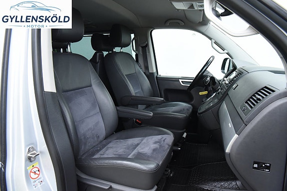 Volkswagen Multivan 12 of 12