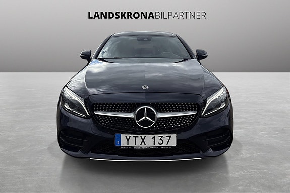Mercedes-Benz C220 d 2 of 30