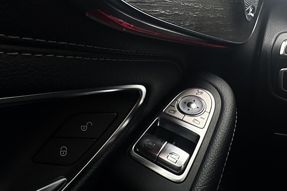 Mercedes-Benz C220 d 26 of 30