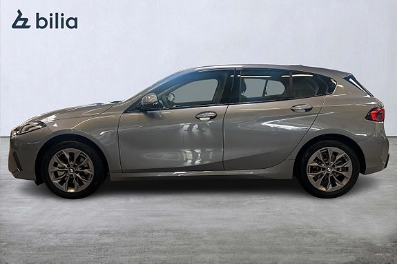 BMW 120 3 of 19
