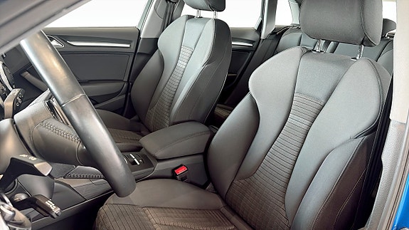 Audi A3 8 of 16