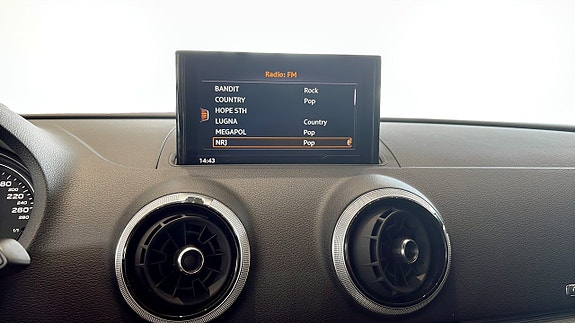Audi A3 9 of 16