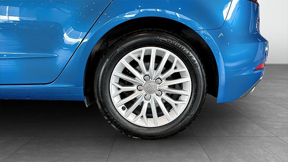 Audi A3 6 of 16