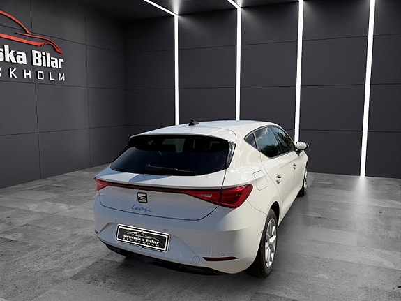 Seat Leon 6 of 17