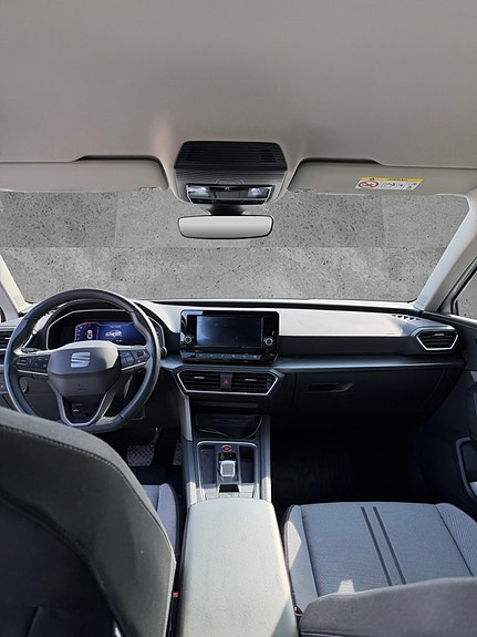 Seat Leon 9 of 17