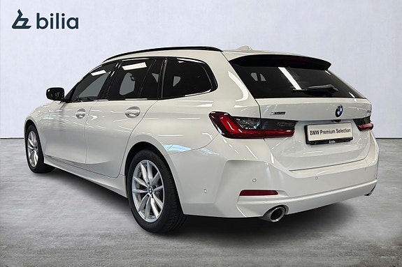 BMW 320d 2 of 18