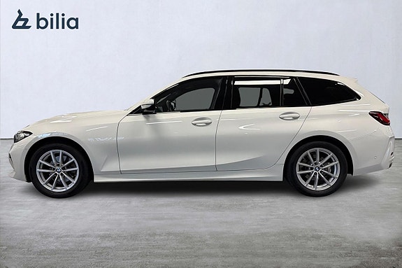 BMW 320d 3 of 18