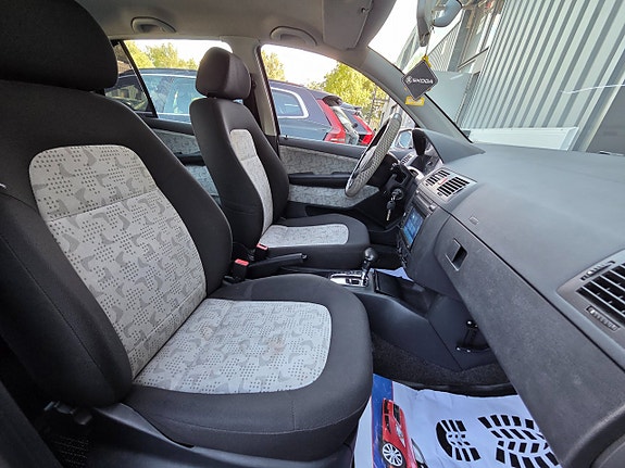 Skoda Fabia 9 of 13