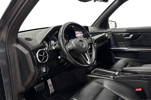 Mercedes-Benz GLK220 6 of 11