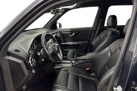 Mercedes-Benz GLK220 11 of 11