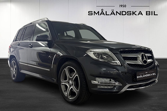 Mercedes-Benz GLK220 2 of 11