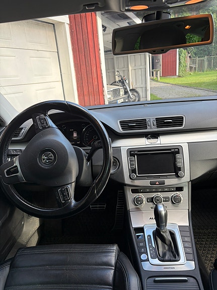 Volkswagen Passat Alltrack 6 of 7