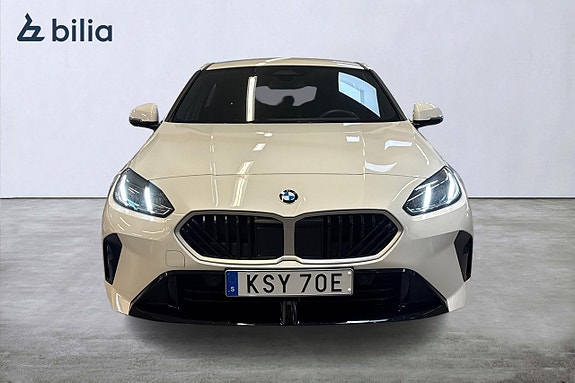 BMW 120 5 of 19