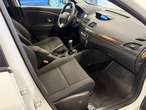 Renault Megane 15 of 17