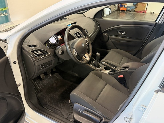 Renault Megane 14 of 17